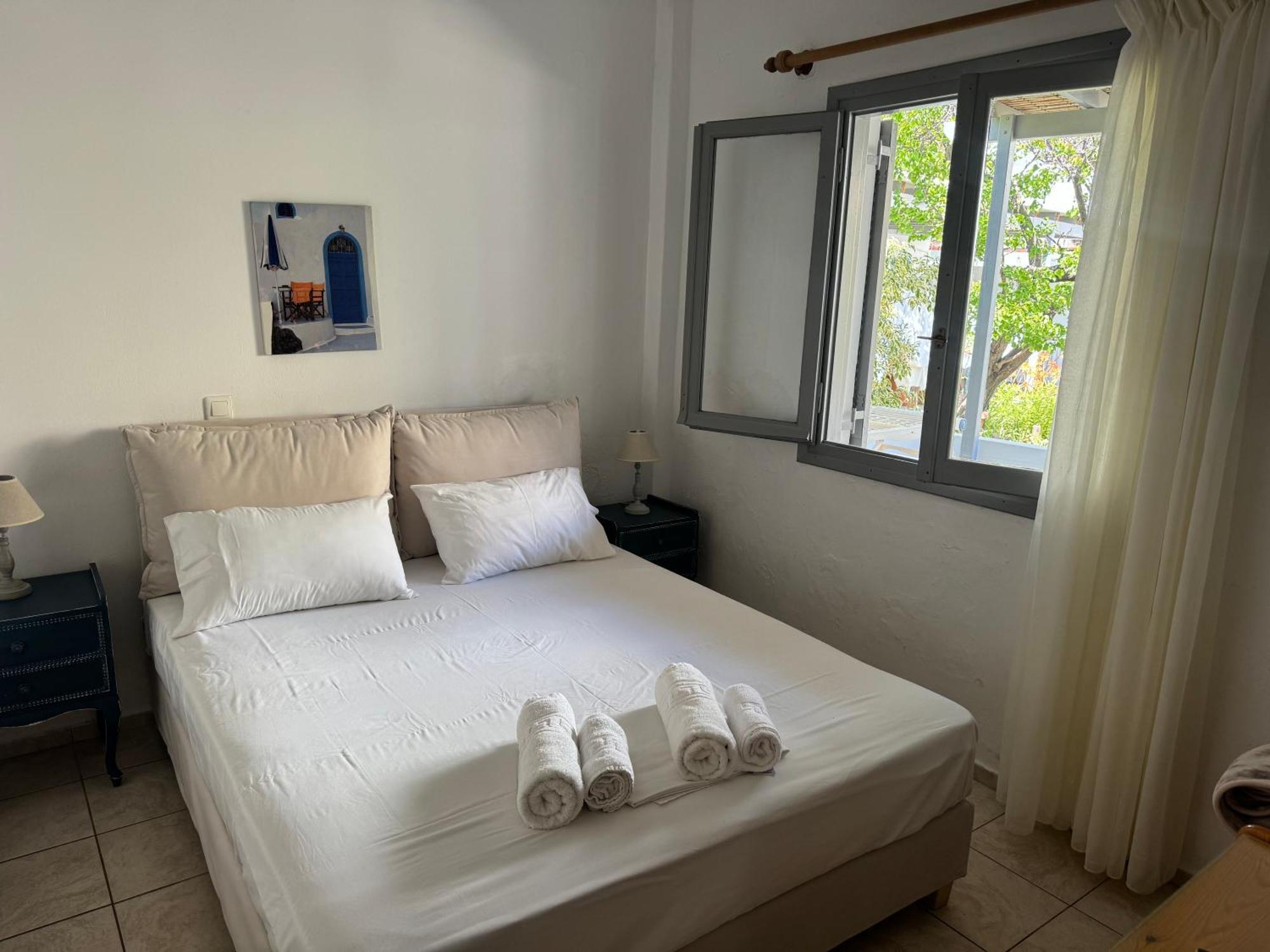 Akti Rooms And Studios 利瓦迪奥 外观 照片